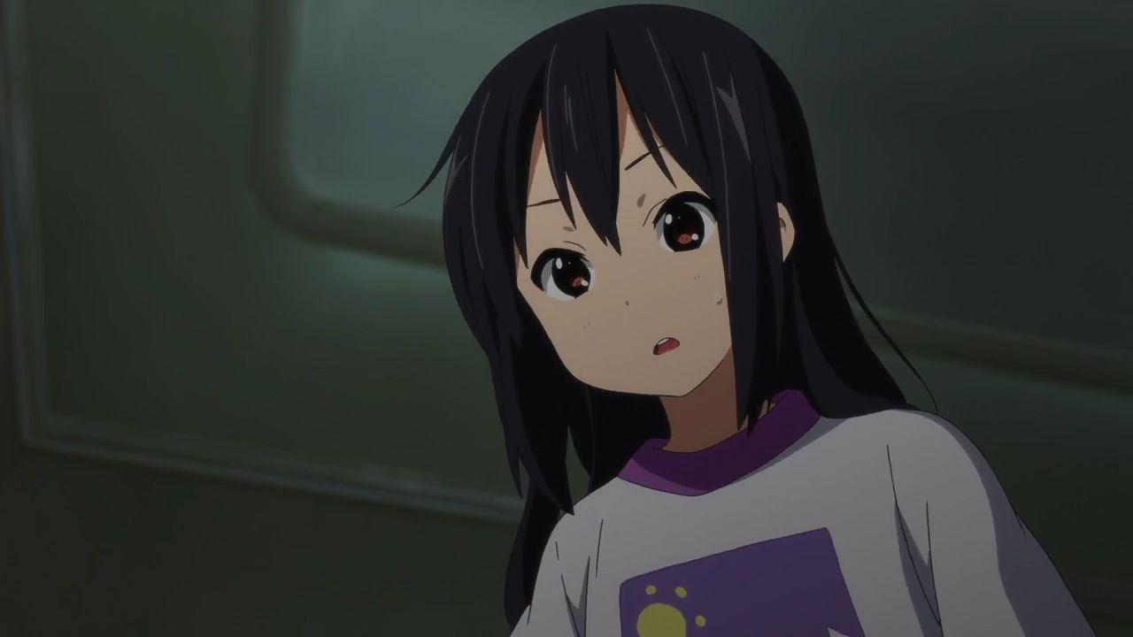中野梓(散发状态)《轻音少女》